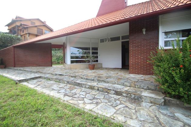 Foto 1 de Xalet en venda a Alfoz de Lloredo de 3 habitacions amb terrassa i garatge