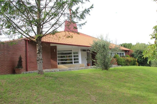 Foto 2 de Xalet en venda a Alfoz de Lloredo de 3 habitacions amb terrassa i garatge