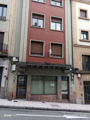 Foto 1 de Alquiler de local en calle Azcárraga de 102 m²