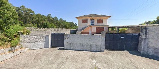 Foto 2 de Xalet en venda a Ribeira de 7 habitacions amb garatge