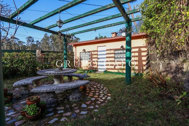 Foto 2 de Xalet en venda a Gondomar de 5 habitacions amb terrassa i piscina