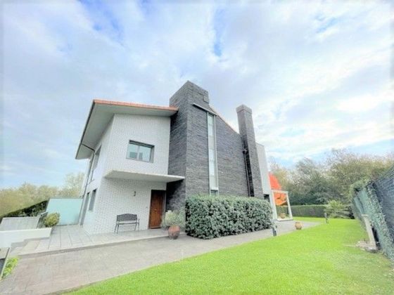 Foto 2 de Casa en venda a Hondarribia de 3 habitacions amb terrassa i piscina
