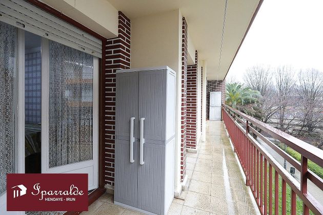 Foto 1 de Piso en venta en Lapice - Larreaundi - Olaberria - Meaka de 3 habitaciones con balcón y calefacción