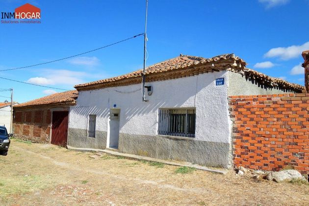 Foto 2 de Casa rural en venda a Berlanas (Las) de 2 habitacions amb terrassa i garatge