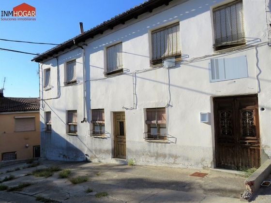 Foto 1 de Casa rural en venta en Arévalo de 6 habitaciones con terraza