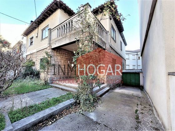 Foto 1 de Casa en venda a Estación de 6 habitacions amb terrassa i garatge