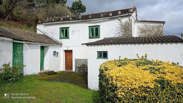 Foto 2 de Xalet en venda a Tapia de Casariego de 3 habitacions amb garatge i jardí