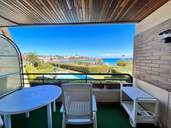 Foto 1 de Pis en venda a Castro de 3 habitacions amb terrassa i piscina