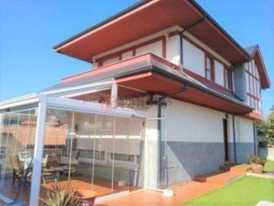 Foto 2 de Casa en venta en Oriñón - Allendelagua de 4 habitaciones con terraza y garaje
