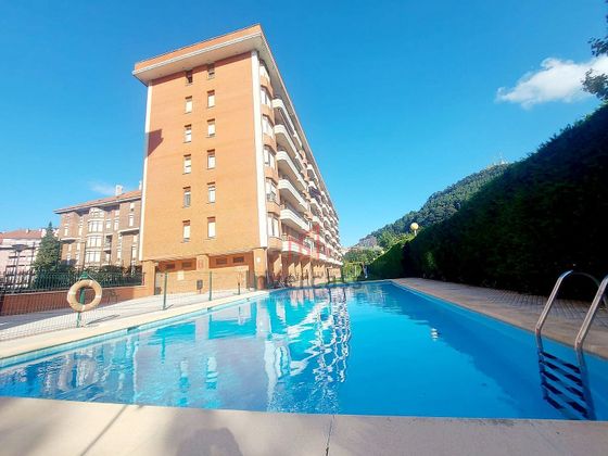 Foto 2 de Dúplex en venda a Castro de 3 habitacions amb terrassa i piscina