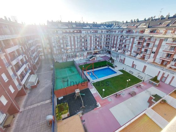 Foto 1 de Àtic en venda a Castro de 3 habitacions amb terrassa i piscina