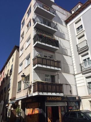 Foto 1 de Pis en venda a Centro - Burgos de 2 habitacions amb terrassa i calefacció