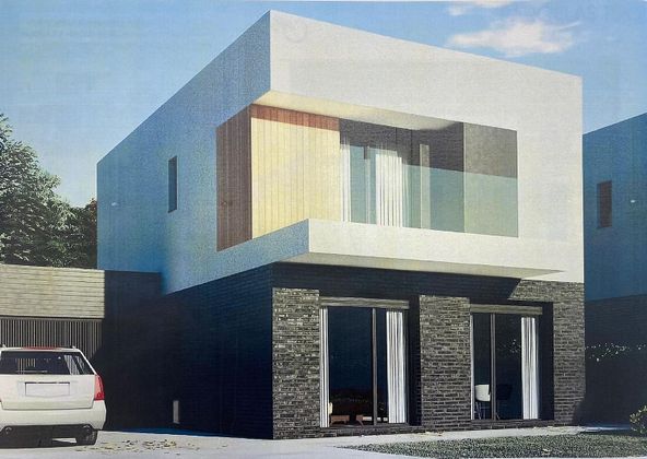 Foto 1 de Xalet en venda a Barriada Yagüe de 4 habitacions amb terrassa i garatge