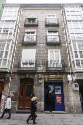 Foto 2 de Àtic en venda a Plaza España - Villa Pilar - Reyes Católicos - Vadillos de 3 habitacions amb calefacció i ascensor