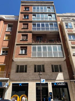 Foto 1 de Venta de piso en Antigua Estación FFCC - San Agustín de 3 habitaciones con terraza y balcón