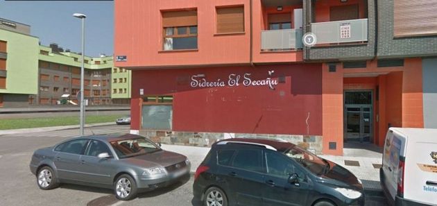 Foto 2 de Local en venta en calle Alfonso X El Sabio de 157 m²