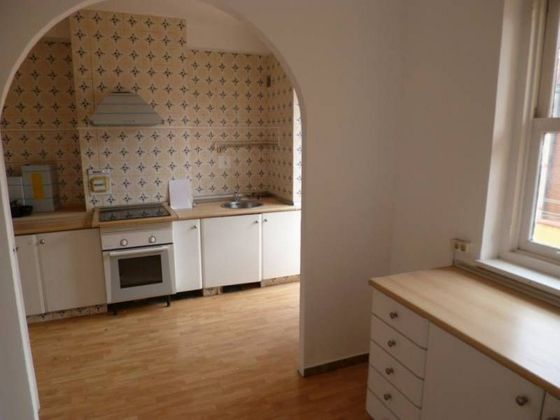 Foto 2 de Piso en venta en Inmobiliaria - Barreda de 3 habitaciones con calefacción