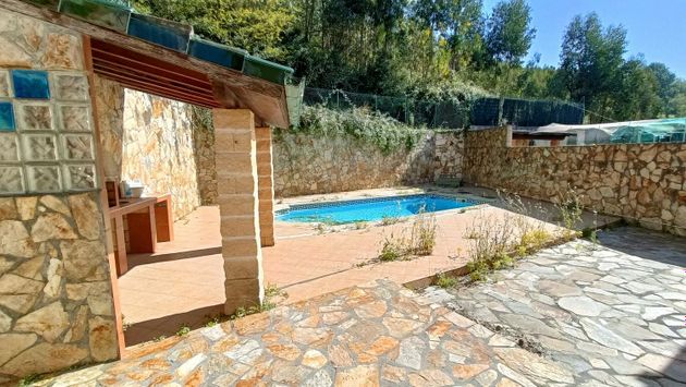 Foto 2 de Xalet en venda a Otañes - Talledo de 3 habitacions amb terrassa i piscina