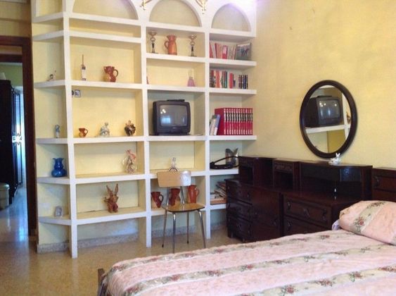 Foto 2 de Piso en venta en Santo Domingo de la Calzada de 3 habitaciones con calefacción