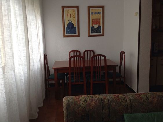 Foto 2 de Piso en venta en Santo Domingo de la Calzada de 3 habitaciones con calefacción
