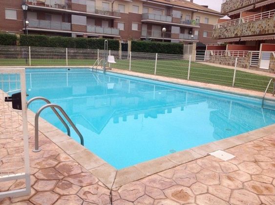 Foto 2 de Pis en venda a Alesanco de 2 habitacions amb terrassa i piscina