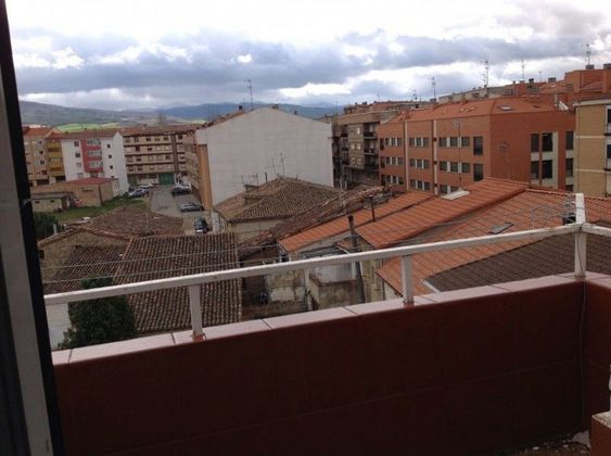 Foto 1 de Pis en venda a Santo Domingo de la Calzada de 3 habitacions amb terrassa i ascensor