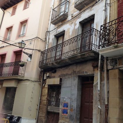 Foto 2 de Casa adossada en venda a Santo Domingo de la Calzada de 8 habitacions i 316 m²