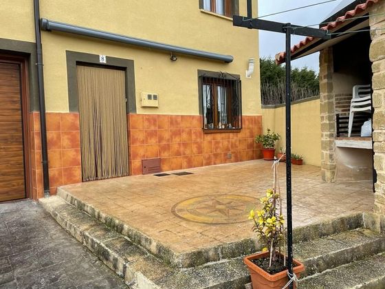 Foto 2 de Xalet en venda a Villalobar de Rioja de 4 habitacions amb garatge