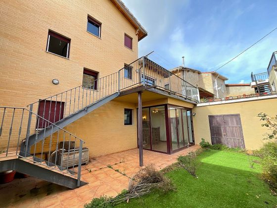 Foto 2 de Casa en venda a Anguciana de 4 habitacions amb terrassa i garatge