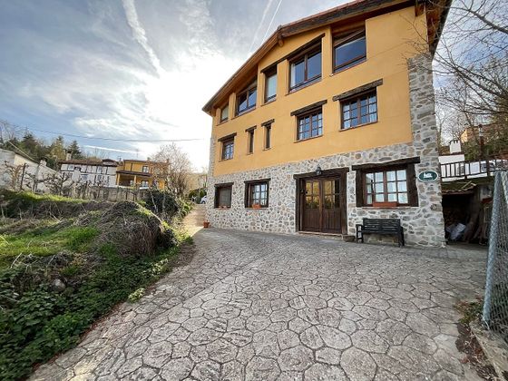 Foto 1 de Casa en venda a Santurde de Rioja de 7 habitacions amb balcó i calefacció