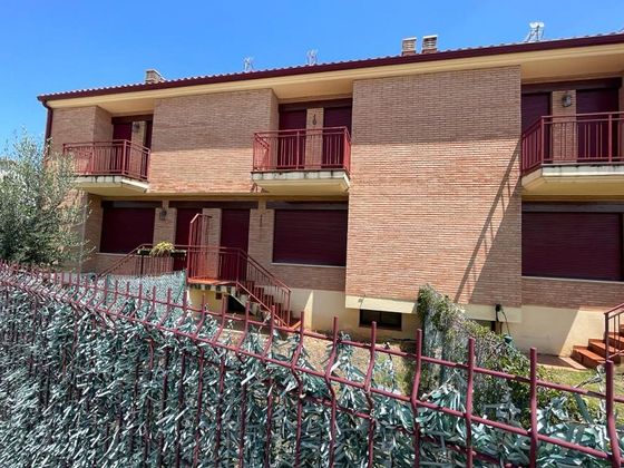 Foto 2 de Casa adossada en venda a Canillas de Río Tuerto de 3 habitacions amb terrassa i piscina