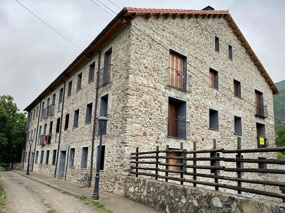 Foto 1 de Venta de piso en Ezcaray de 2 habitaciones con garaje y balcón