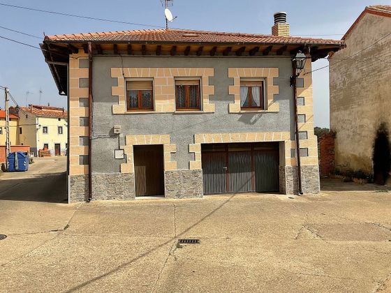 Foto 1 de Venta de casa en calle La Erita de 3 habitaciones con garaje