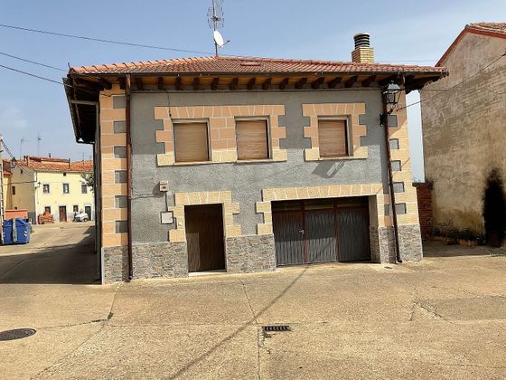 Foto 2 de Casa en venda a calle La Erita de 3 habitacions amb garatge