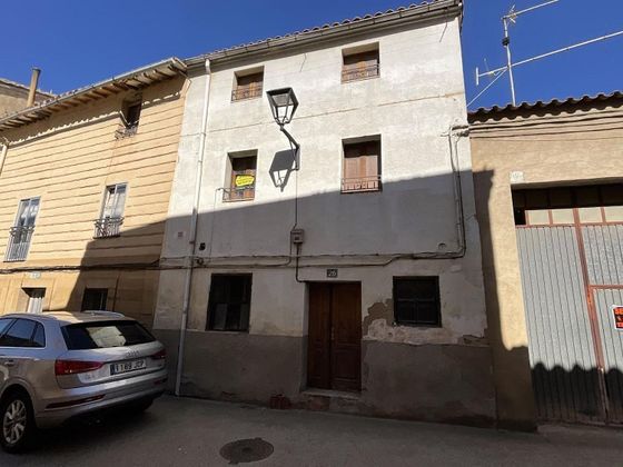 Foto 1 de Casa en venda a calle Miguel Villanueva de 3 habitacions i 243 m²