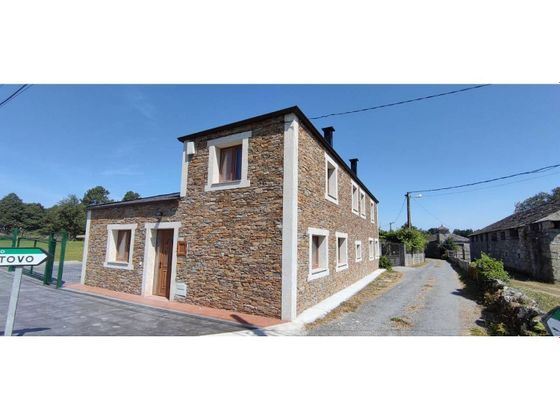 Foto 2 de Casa en venta en Corgo (O) de 4 habitaciones con terraza y garaje
