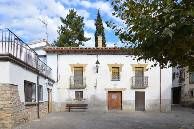 Foto 2 de Casa en venta en plaza Aragon de 3 habitaciones con balcón