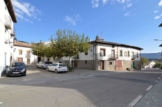 Foto 1 de Casa en venda a plaza Aragon de 3 habitacions amb balcó