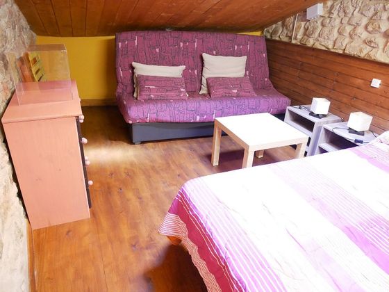 Foto 2 de Casa rural en lloguer a Ribera de Arriba de 1 habitació amb terrassa i mobles