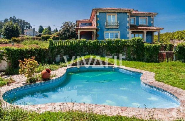 Foto 1 de Xalet en venda a calle Aldea Santa Cruz de 4 habitacions amb terrassa i piscina