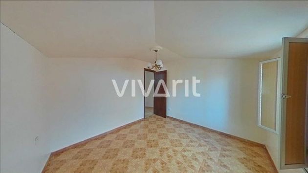 Foto 1 de Venta de piso en calle Santos de 2 habitaciones y 70 m²