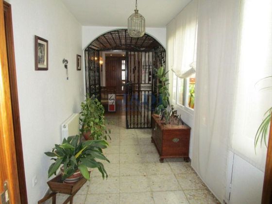 Foto 2 de Xalet en venda a Valdepeñas de 4 habitacions amb terrassa i balcó