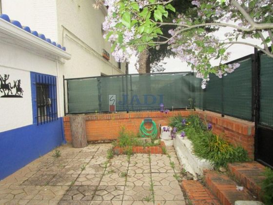 Foto 1 de Xalet en venda a Almuradiel de 3 habitacions amb terrassa i balcó