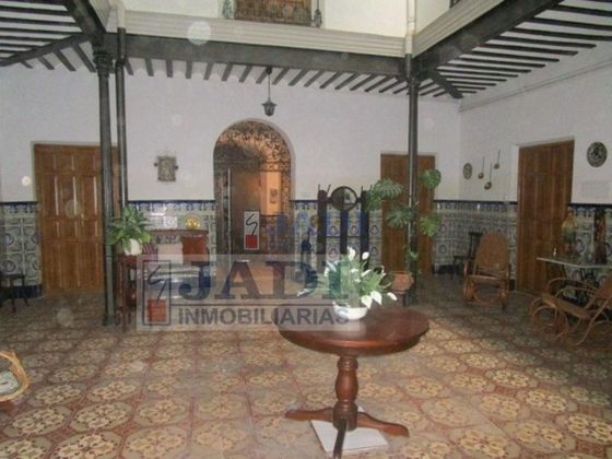 Foto 1 de Xalet en venda a Valdepeñas de 10 habitacions amb terrassa i jardí