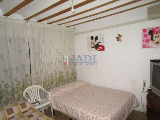 Foto 2 de Xalet en venda a Santa Cruz de Mudela de 4 habitacions amb aire acondicionat