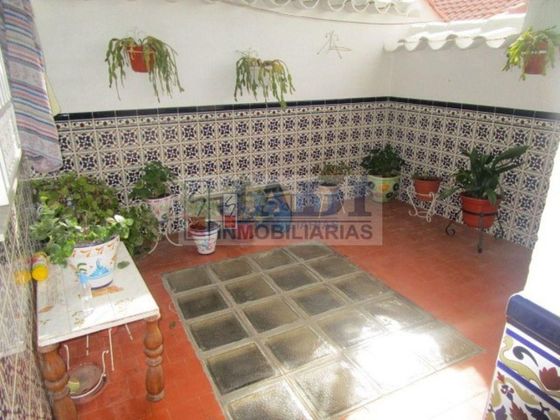 Foto 1 de Xalet en venda a Valdepeñas de 2 habitacions amb terrassa i balcó