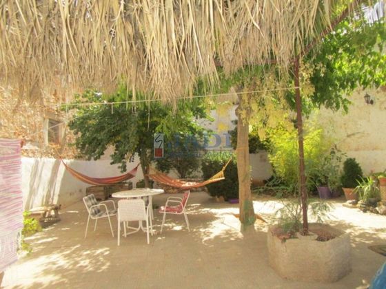 Foto 1 de Xalet en venda a Valdepeñas de 5 habitacions amb terrassa i jardí