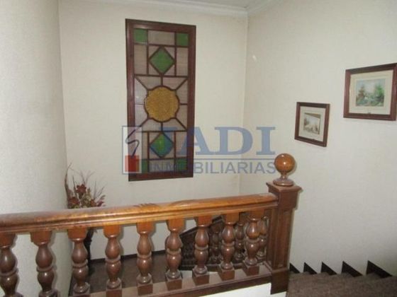 Foto 2 de Xalet en venda a Valdepeñas de 6 habitacions amb terrassa i garatge