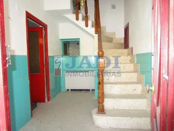 Foto 1 de Casa en venda a Valdepeñas de 2 habitacions amb terrassa i balcó
