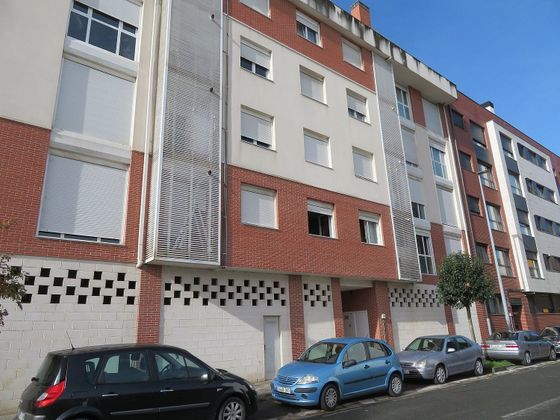 Foto 2 de Piso en venta en Alisal - Cazoña - San Román de 2 habitaciones con terraza y garaje